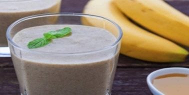 Hit the Ground Running With Our Super Morning Maca Smoothie